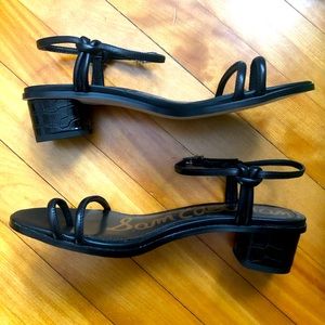 New in box Sam Edelman Isle black leather sandals size 7